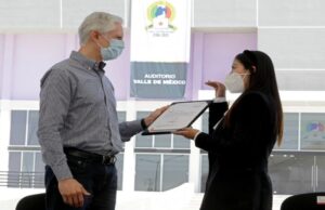 Alfredo del Mazo otorga basificaciones a más de 19 mil maestros Alfredo del Mazo otorga basificaciones a más de 19 mil maestros