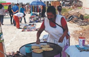 Inauguran Tianguis para las diferentes etnias del Estado de México