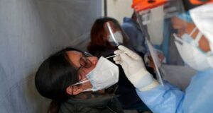 Se aplican hasta 4 mil pruebas de COVID-19 en Edomex