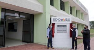 Alfredo del Mazo inaufura edificio del TESOEM