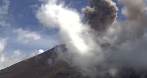 Cae ceniza en siete municipios de Edomex ceniza edomex