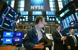 Desaceleración en el empleo de EE. UU. afecta los mercados financieros