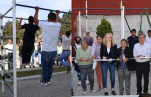 Romina Contreras inaugura nuevo gimnasio de calistenia en Huixquilucan