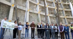 Gobierno de Huixquilucan estabiliza talud para asegurar a población
