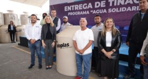 Para enfrentar sequía, Huixquilucan entrega tinacos a familias vulnerables