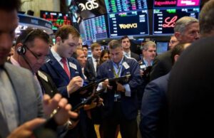 Fallo técnico en NYSE provoca caída del 99.97% en acciones de Berkshire Hathaway