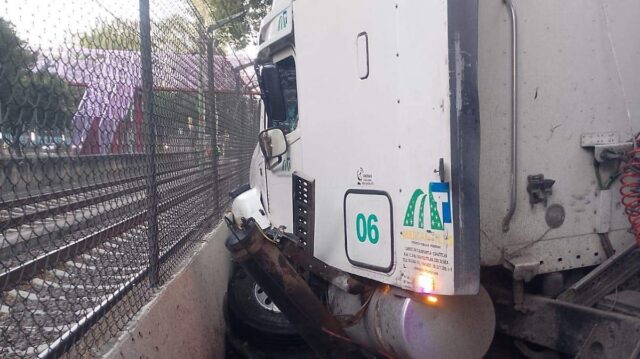 suspension-tren-ligero-accidente-estadio-azteca