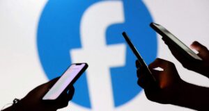 Redes sociales afectan la felicidad de jóvenes en Norteamérica y Europa