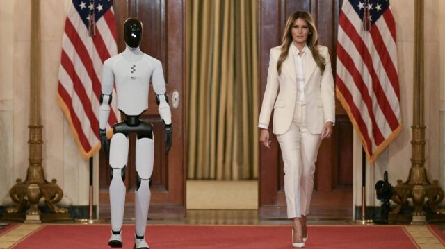 melania-trump-presenta-robot-humanoide-en-evento-de-educacion-en-la-casa-blanca