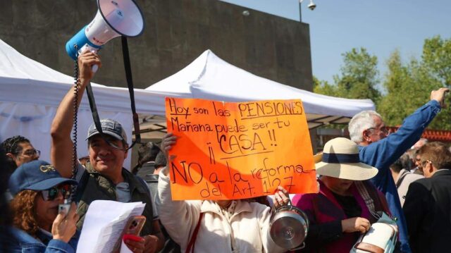 reforma-limita-pensiones-doradas-jubilados-mexico