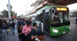 Coparmex pide mayor coordinación para mejorar el transporte en Nuevo León