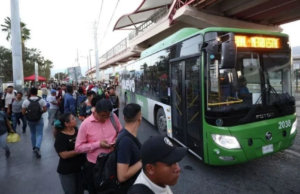 Coparmex pide mayor coordinación para mejorar el transporte en Nuevo León