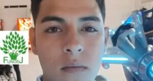 Familiares de Arturo exigen su localización en manifestación pacífica