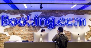 Ciberataque a Booking.com expone datos personales de usuarios y reservas