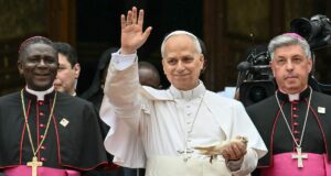 El Papa León XVI denuncia tiranías que amenazan nuestro mundo desde Camerún