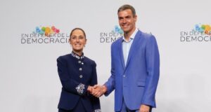 Claudia Sheinbaum y Pedro Sánchez dialogan sobre cultura y comercio entre México y España