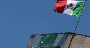 CFE reporta ganancias récord impulsadas por ventas de energía en 2025
