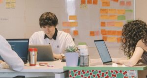 El riesgo de la IA en el empleo en España entre 1,7 y 2,3 millones