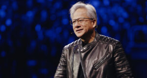 Jensen Huang aboga por salarios justos en la industria de la tecnología
