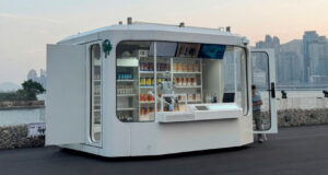 Hong Kong inaugura tienda 24 horas con innovador robot humanoide en su interior