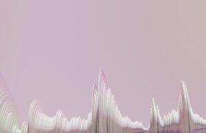 El nuevo fenómeno de sonidos indetectables en podcasts y su impacto en IA