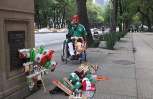El ambulantaje en Reforma resurge tras la victoria de la Selección mexicana
