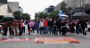 CNTE exige respuestas durante manifestación en sede de SEP