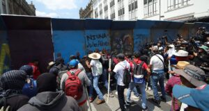 Gobierno propone desaparecer la USICAMM para beneficiar a maestros