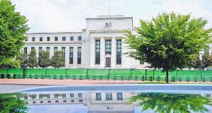 La Fed se reúne para anunciar decisiones sobre tasas de interés