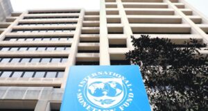 FMI ajusta pronóstico de crecimiento para México en 2026 a 1.2%
