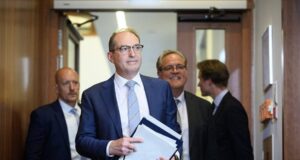 Ministro del Interior de Alemania alerta sobre riesgos de atentados en el país