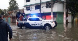 Lluvias en Tlalnepantla afectan a Los Reyes Ixtacala y sus ciudadanos