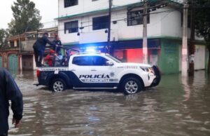 Lluvias en Tlalnepantla afectan a Los Reyes Ixtacala y sus ciudadanos