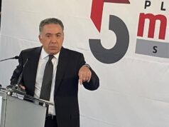 Inzunza se presenta en el Senado y defiende su inocencia ante acusaciones