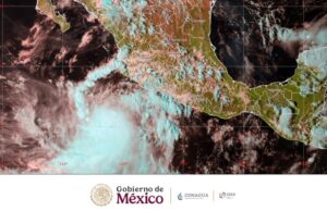 Polo se convierte en tormenta tropical, Rachel trae lluvias intensas en el Pacífico