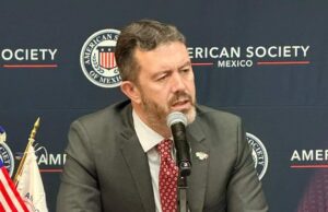 AmSoc demanda al Senado rechazar minuta de doble nacionalidad en México