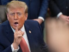 Trump confronta a periodista en un tenso intercambio en la Casa Blanca