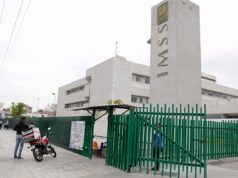 Zoé Robledo propone aumento del 8% al salario de trabajadores de salud